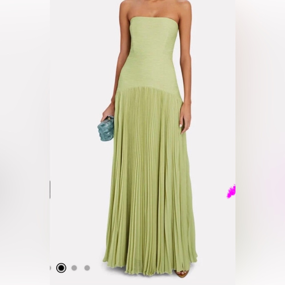 ISO Alexis Sunniva Pleated Dress - IN SEARCH OF!!
